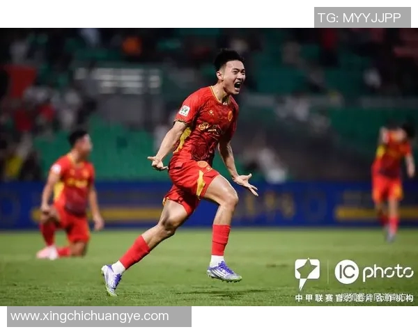 足球带来的激情与感动在每一次进球瞬间绽放的心灵体验 足球带来的激情与感动在每一次进球瞬间绽放的心灵体验